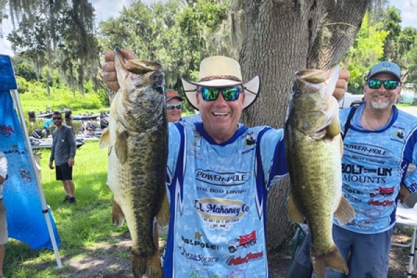 big-fish897FF2D1-7541-4FC4-48E5-3C44E29522D6.jpg